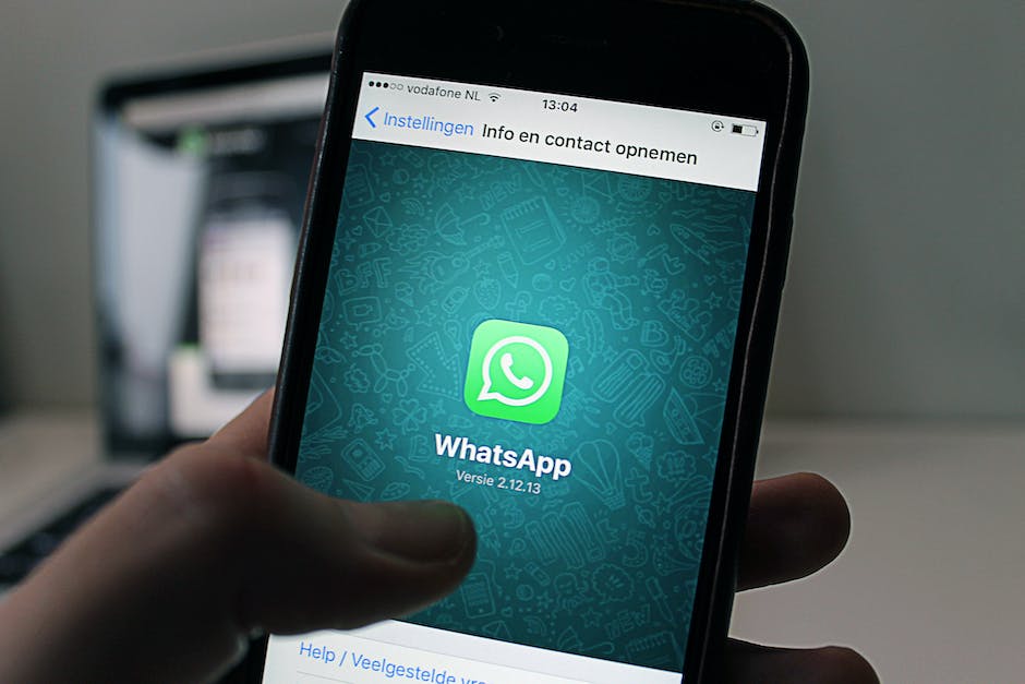 The guide to change the name of a contact in WhatsApp